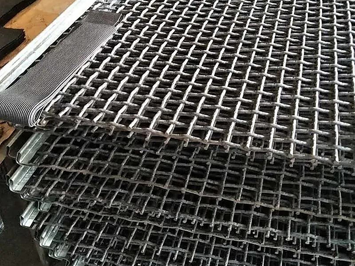 Crimped & Dense Woven Mesh