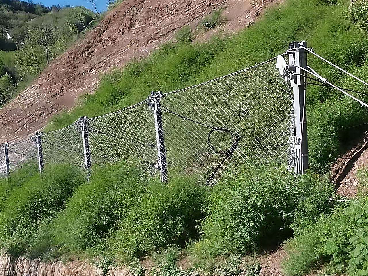 Slope Protection & Rockfall Barrier product photo